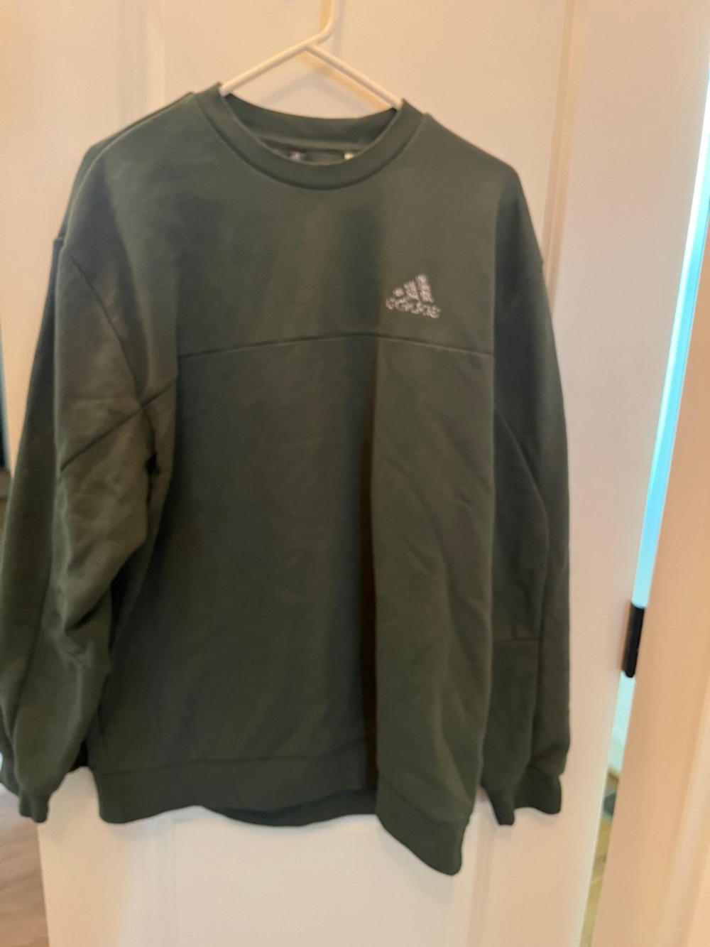 ❤️ 6 for 20 ❤️ adidas Men’s Crewneck Sweatshirt - Dark Green